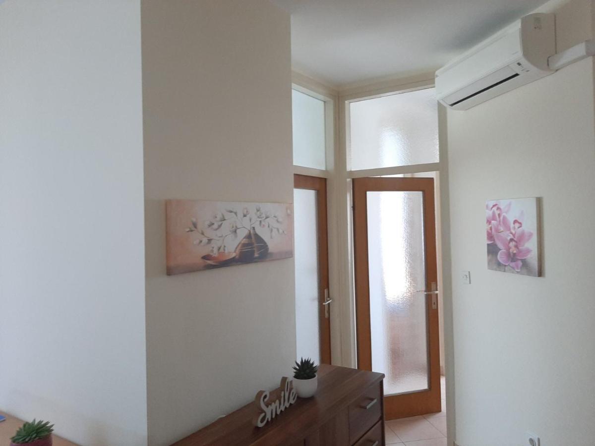 Ferienwohnung Apartman Lila Umag Exterior foto